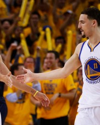  库里常规赛三分命中数突破四千大关  